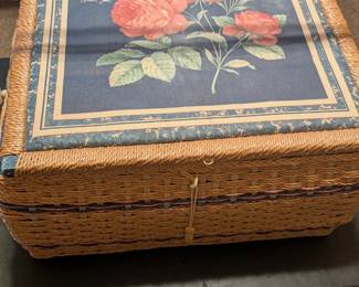 SewingBasket1,jpg