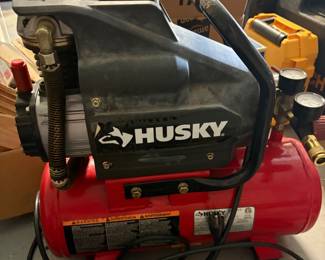Husky air compressor