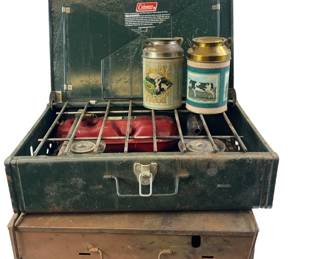 2 Camp Stoves Coleman