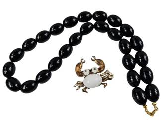 Trifari Jelly Belly Crab Pin Brooch Rhinestone