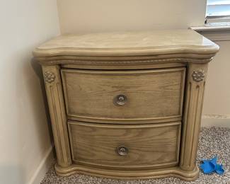 Night stand