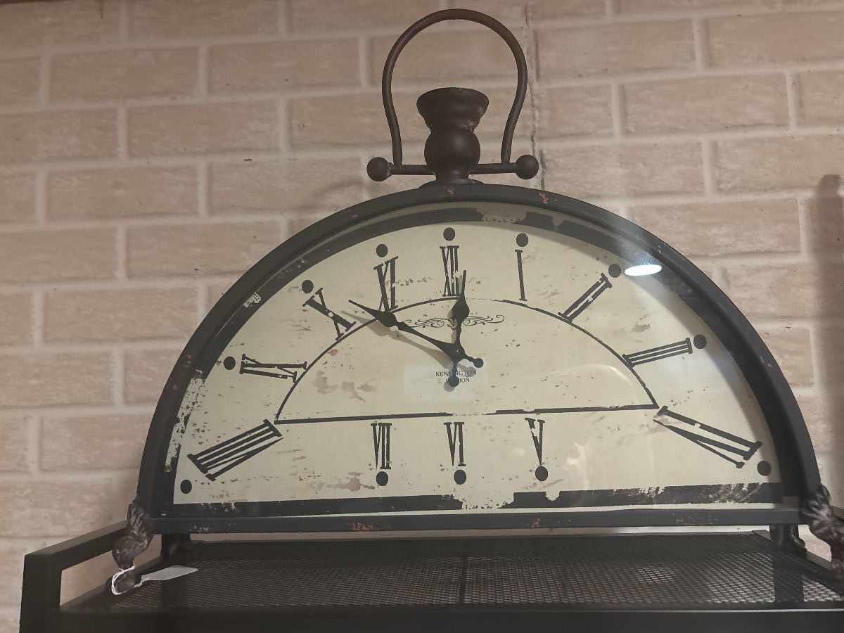 Metal Decor Working Clock