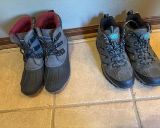 Women’s Size 10 Winter Boots