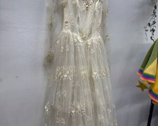 Vintage wedding dress