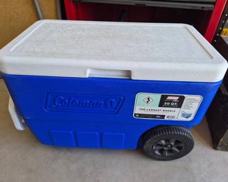 Furniture • Cameras • Tools • Collectibles • Décor