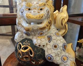 Furniture • Cameras • Tools • Collectibles • Décor