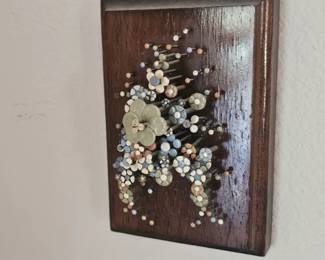 Furniture • Cameras • Tools • Collectibles • Décor