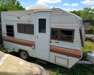 1988 Fleetwood Wilderness Yukon Travel Camper, 15' Layout, Corrugated Aluminum Siding With Awning, VIN # 1ED3F1526J9512814, Missouri Title 