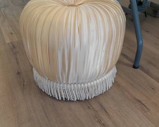 Foot stool