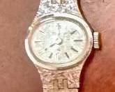 124  Vintage Seiko Silver Toned Ladies Watch