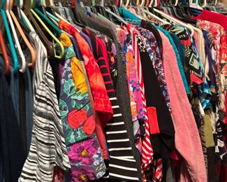 Ladies clothing, many new in sizes 2X -5x