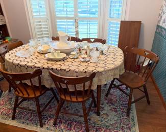 Oval table with extra leaves