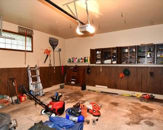 610Garage