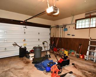611Garage