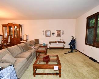 028Living Room