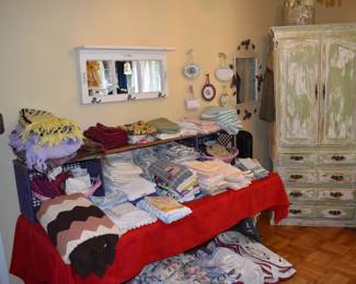 Back Bedroom Overview