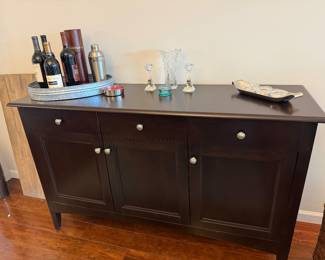 Sideboard