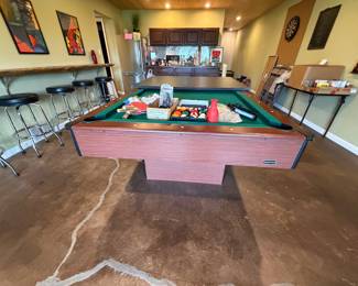 Pool table / ping pong table & bar stools