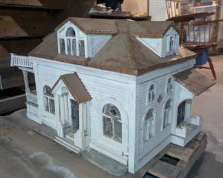 Unique model dollhouse handmade