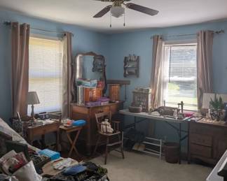 Rear bedroom