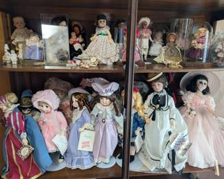 Countless dolls