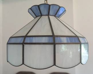 Slag glass lamp