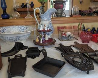 Vintage kitchenware