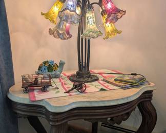 Victorian clawfoot table with unique lamp