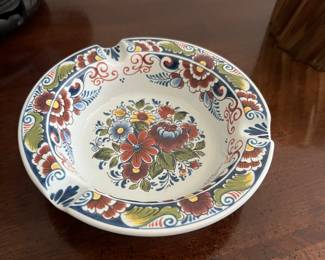 Delft ashtray $20
