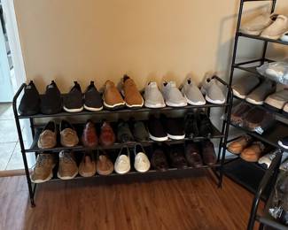Men’s shoes/slippers/boots Size 8 and 8-1/2
