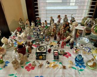 Various trinkets
