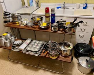 Pots, pans and bakeware