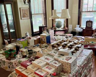Various collectibles