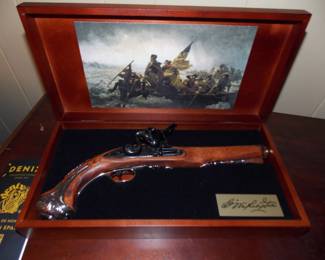 George Washington Display Pistol