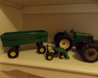 John Deere Toy Tractors