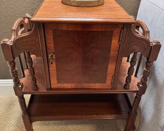 Smoking Table