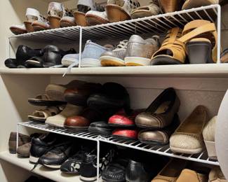 Women's Shoes (Most 7-7.5)