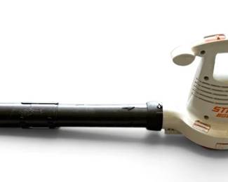 Stihl BGE 61 Electric Leaf Blower