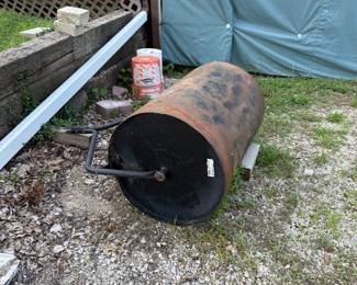 Yard roller