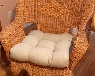 Wicker Rocker  w Ottoman