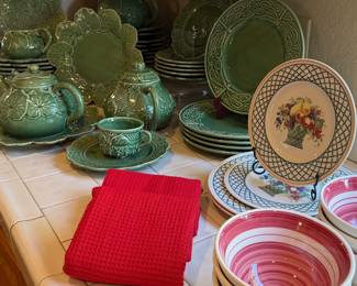 Vintage Bordallo Pinheiro Majolica Cabbage Ware Dinnerware and Serving pieces