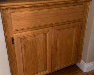 Lower Cabinet 