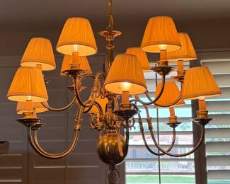 Vintage Colonial Style 12 Arm Chandelier w Shades