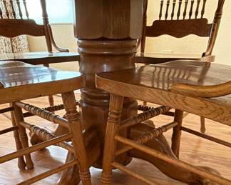 Oak Claw Foot Table w 4 Pressed Back Chairs