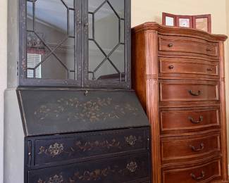 Ethan Allen Liliana Secretary w Hutch Desk