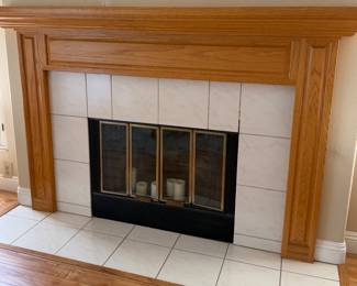 Beautiful Oak Fireplace Surround/Mantle