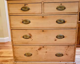 English pine 2 over 3 chest of drawers