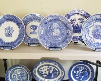 Blue and white china collection, including Spode's "Blue Room" collection.