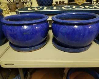 Glazed garden planters