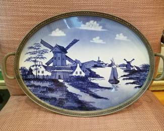 Delft porcelain tray with gallery